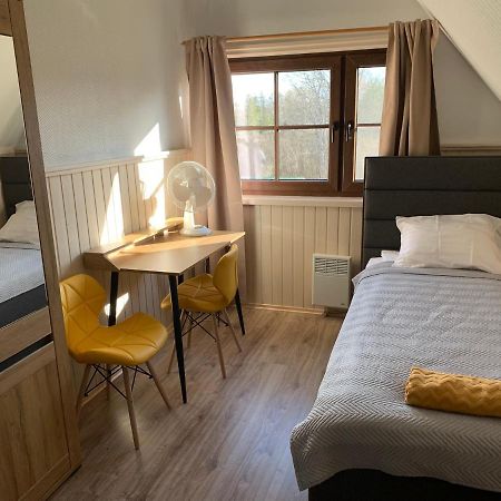 Bed and Breakfast Keldrimaee Kuelalistemaja Hiiumaa Esterno foto