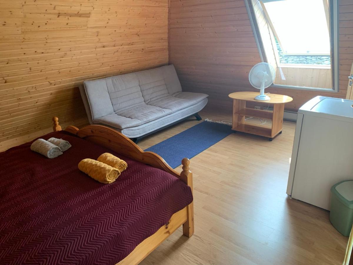 Bed and Breakfast Keldrimaee Kuelalistemaja Hiiumaa Esterno foto